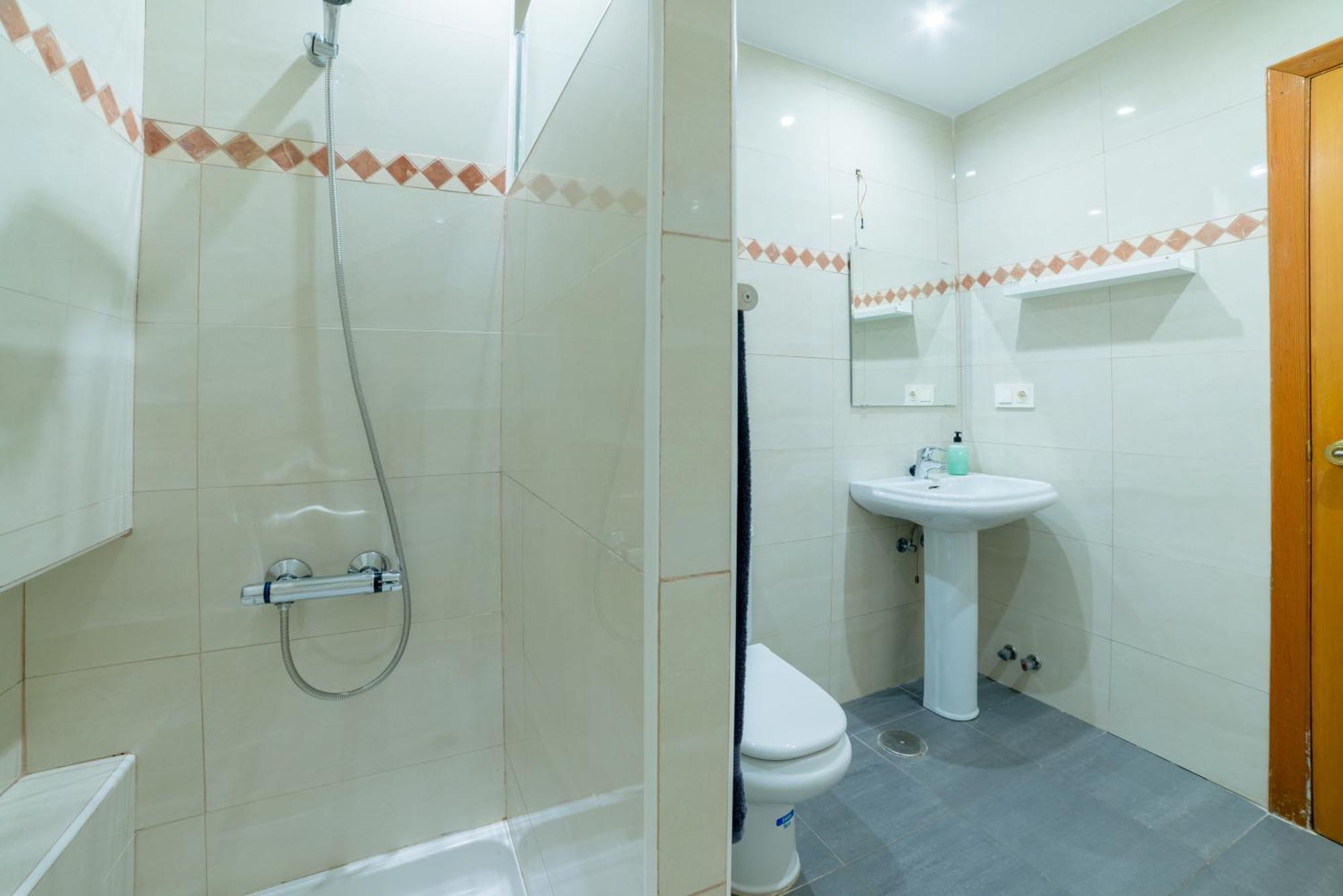 Trendyrooms Granada, Centro A 10 Minutos Andando Exterior photo